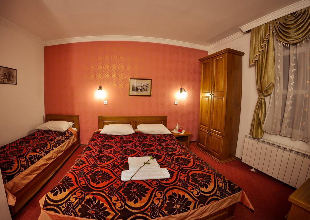 Hotel Latinski Most Σαράγεβο Εξωτερικό φωτογραφία