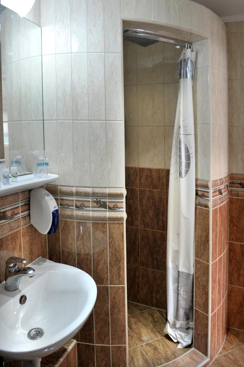 Hotel Latinski Most Σαράγεβο Εξωτερικό φωτογραφία
