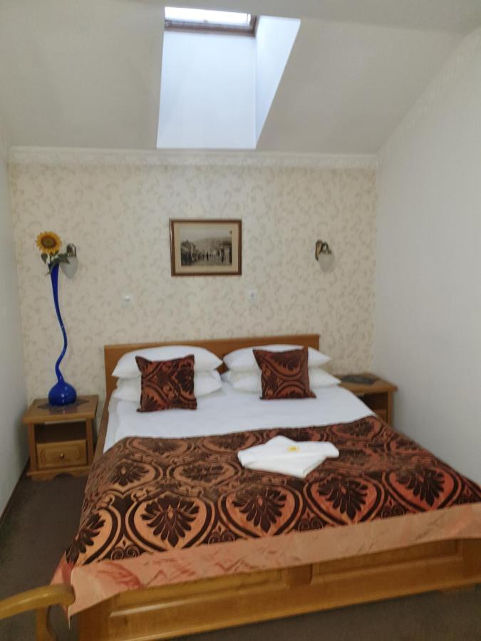 Hotel Latinski Most Σαράγεβο Εξωτερικό φωτογραφία